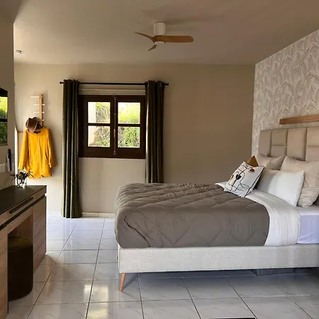 Apartmán El Cocodrilo - Sea View, Heated Pool - 10 Min To