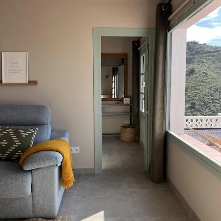 Apartmán El Cocodrilo - Sea View, Heated Pool - 10 Min To