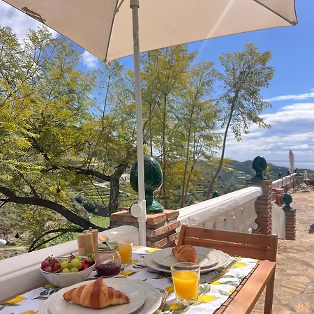 El Cocodrilo - Sea View, Heated Pool - 10 Min To